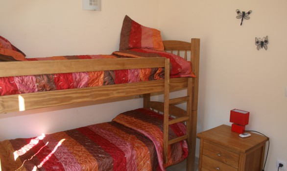 BUNK BED BEDROOM